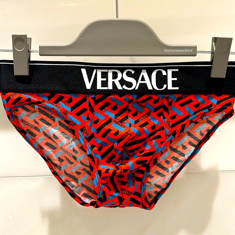 Men’s Versace Briefs. Size 3